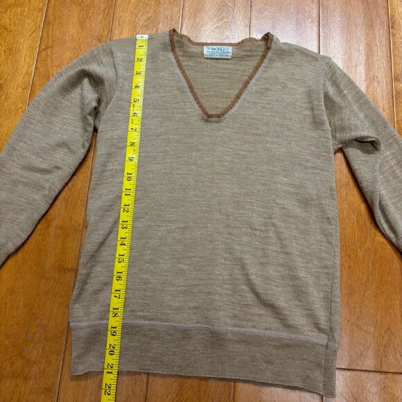 Morley Theta Vtg Sweater XS 100% Pure Wool Mocha Shrink Resisting England Chic - Picture 7 of 12